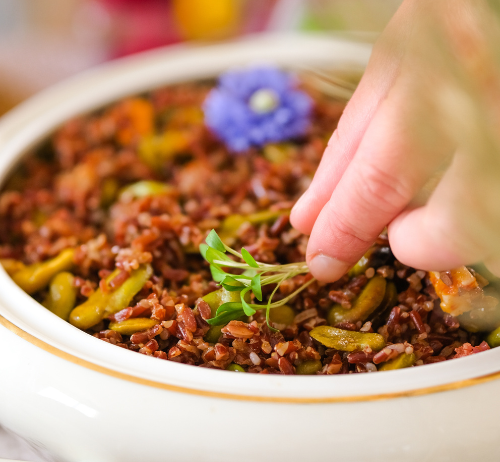 Salade de céréales et cornichons