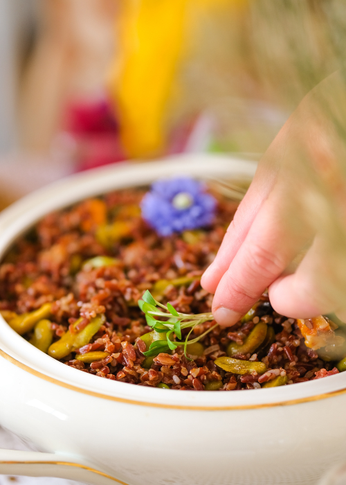 Salade de céréales et cornichons