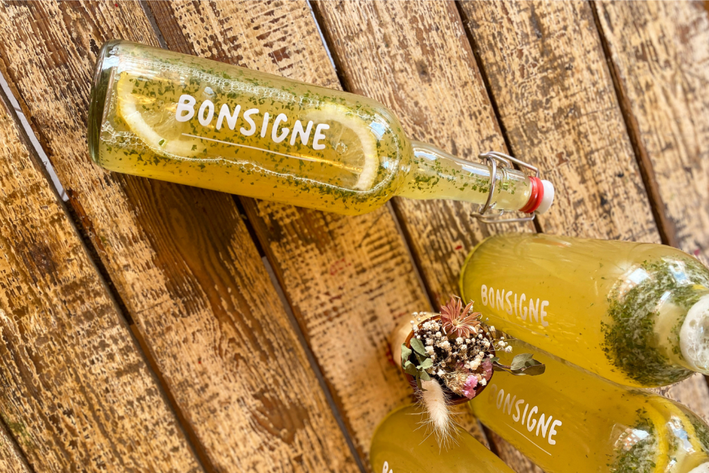 Bouteilles de limonade Bonsigne